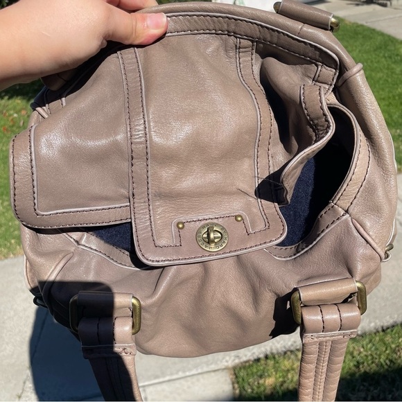 EUC MARC JACOBS Taupe turnlock Satchel Bag - Picture 6 of 13